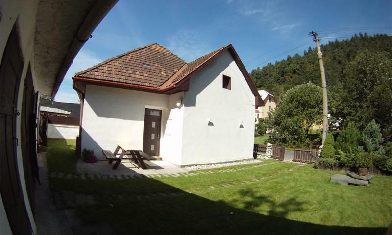 Penzion Pod Vejmutovym Lesom Kremnica Exterior photo